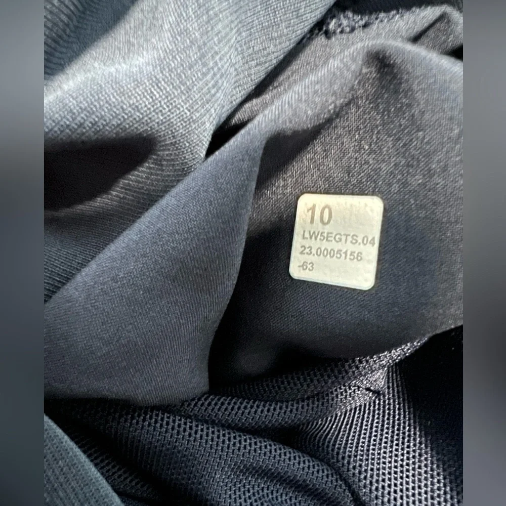 Lululemon Softstreme High Rise Pants Size 10 - Picture 9 of 11